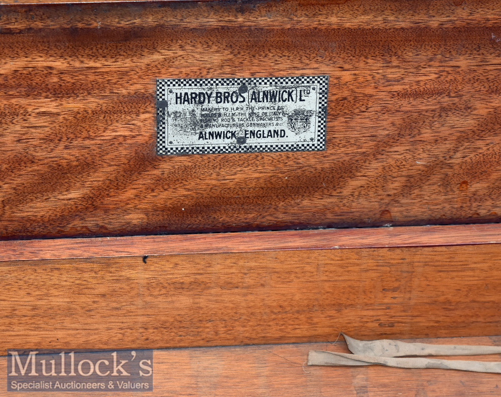 Early Hardy Bros Alnwick Mahogany Travelling Rod Box – fitted with 4x metal outer bands and internal