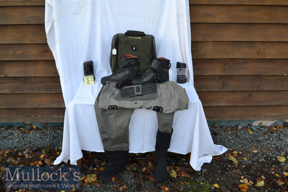 Good set of Simms Waders, Boots and Wychwood Boot carrier – pair of size 10 Simms Vibram boots - Image 3 of 3