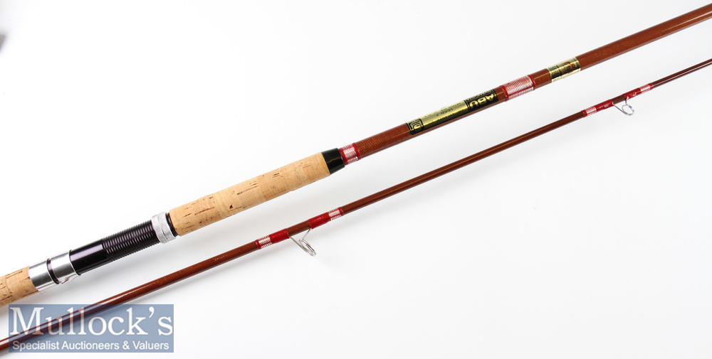 Fine as new Abu Svangsta Atlantic 410 sea fishing rod – 9ft 2pc cwt 10-50gms – 28” cork handle