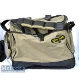 Large and unused Korum Net Bag Carry canvas fishing tackle bag – c/w 4x side pockets, carry handle