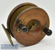 Large wooden and brass Nottingham star back big game reel 5 ½” dia’ twin handle^ on off check^ brass