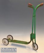 Vintage 1960s Triang Child’s Pedal Tractor measures 75x50cm approx. broken rear fender^ signs of