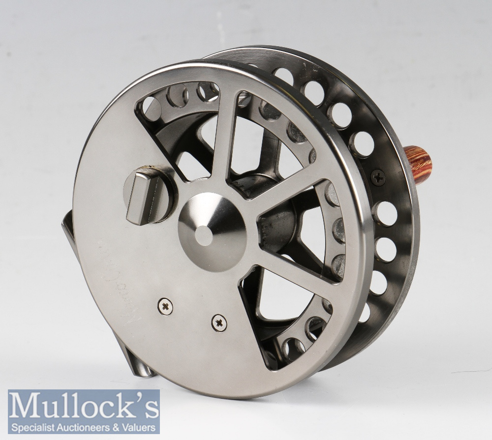 Marco Cortesi Bar Stock Aerial style alloy centre pin reel 4.25” gun metal finish^ runs very well - Image 2 of 2