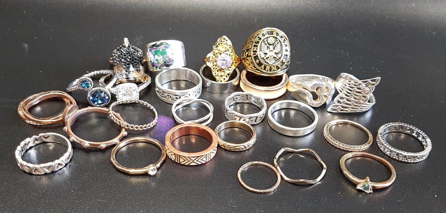 SELECTION OF SILVER AND OTHER RINGS including stone set examples, 1 box