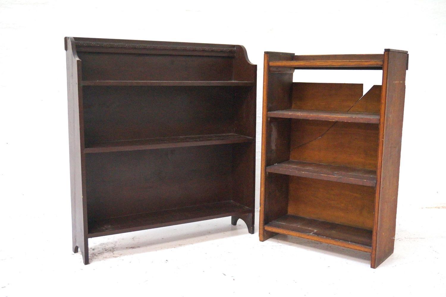 SMALL SELECTION OF FURNITURE comprising a stained pin bookcase with a shaped raised back above three - Image 2 of 2