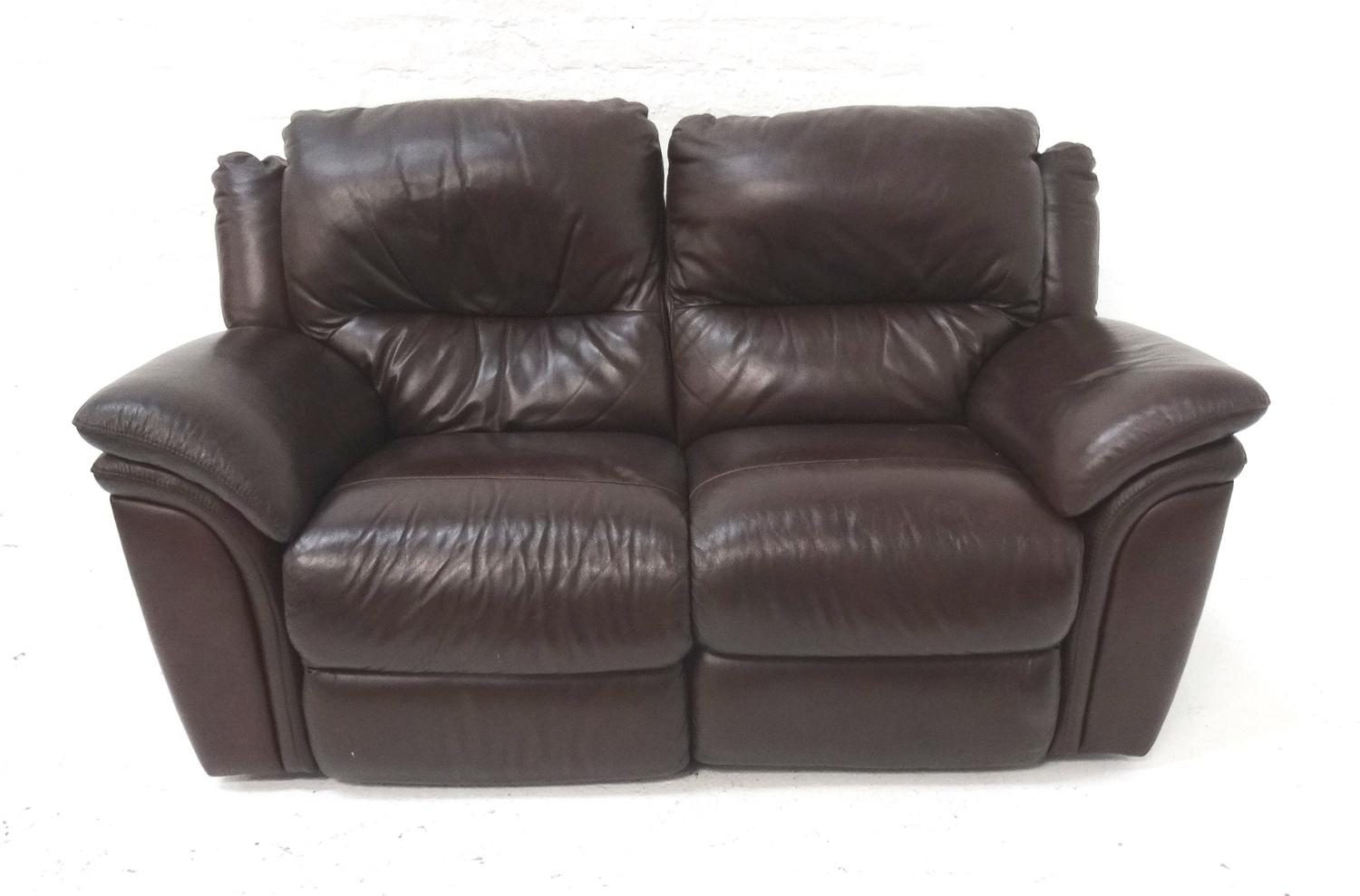 BROWN LEATHER TWO SEAT SOFA with electrically operated reclining seats, 168cm wide