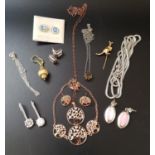 SELECTION OF SILVER AND OTHER JEWELLERY including a suite of crystal set tree decorated jewellery in