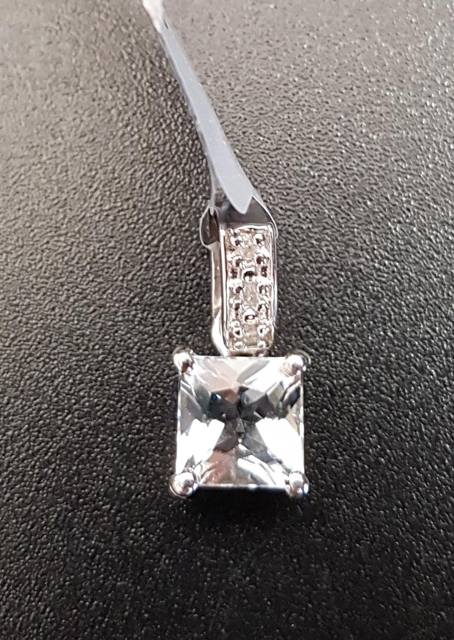 CERTIFIED AQUAMARINE AND DIAMOND PENDANT the square cut Idar aquamarine drop weighing 0.95cts