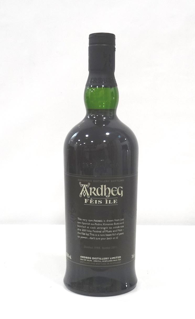 ARDBEG FEIS ILE 2011 A rare bottle of the Feis Ile Ardbeg 2011 bottling. 70cl. 55.1% abv.