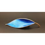 WILLY WINNAESS FOR DAVID ANDERSEN ENAMEL DECORATED BROOCH the Norwegian silver gilt and blue