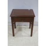 A MAHOGANY AND SATINWOOD INLAID END TABLE of rectangular form with frieze drawer on reeded legs