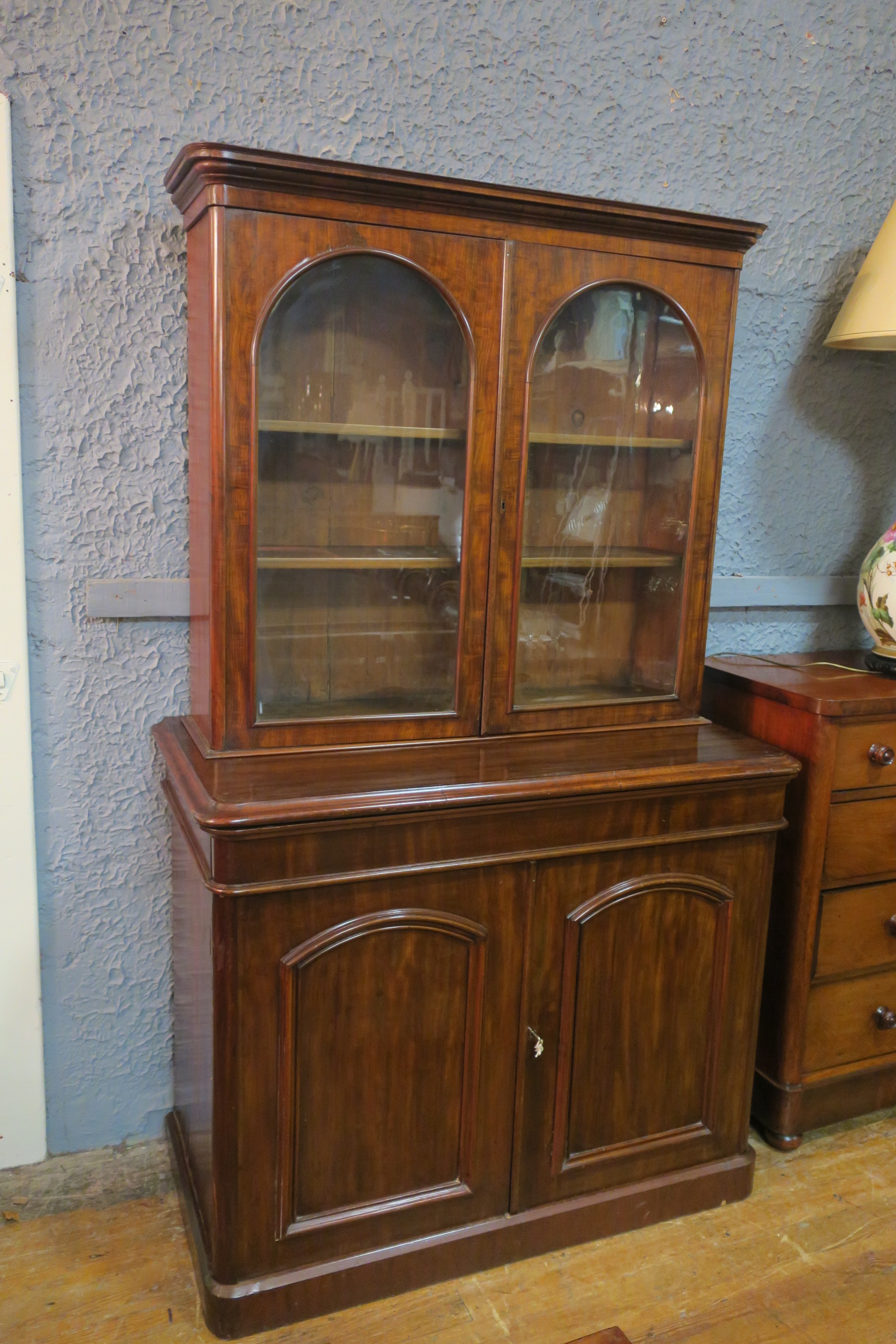 A GOOD 19th CENTURY MAHOGANY LIBRARY BOOKCASE,