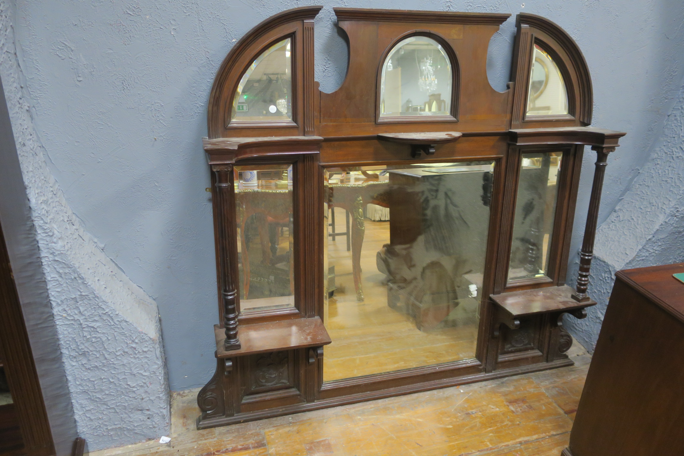 A GOOD 19TH CENTURY MAHOGANY COMPARTMENTED OVER MANTLE MIRROR with bevelled glass plates and