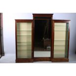 A FINE 19TH CENTURY MAHOGANY AND GLAZED DISPLAY CABINET central plate glass mirror glazed panel