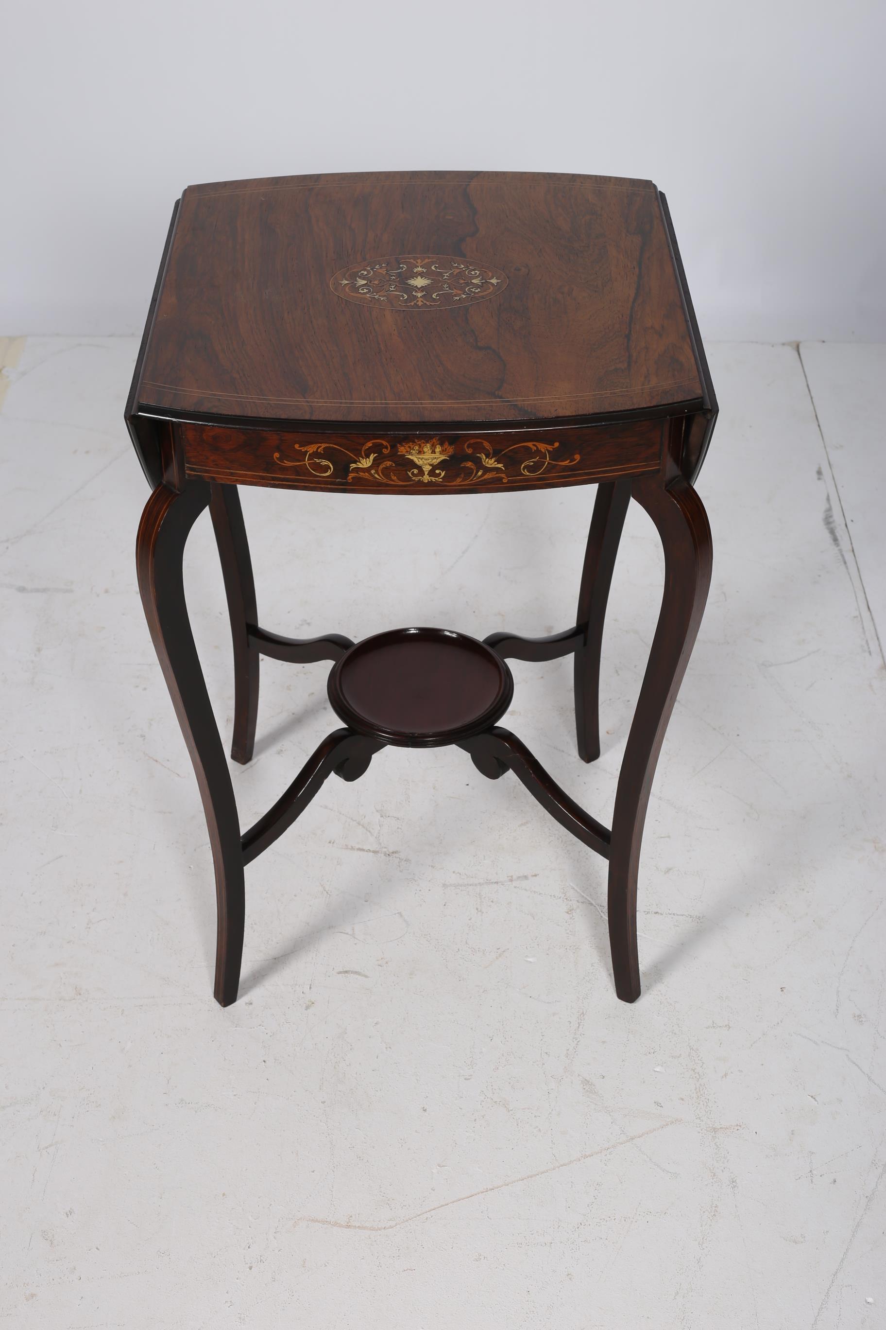 A GOOD 19TH CENTURY ROSEWOOD AND PARQUETRY DROP LEAF OCCASIONAL TABLE the oval hinged top raised on