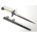 1937-1945 German Luftwaffe Officers 2nd pattern dress dagger,