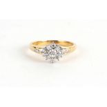 AN 18CT GOLD AND DIAMOND DRESS RING Si1 clarity