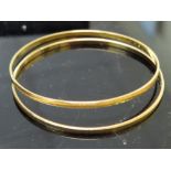 Pair of 18ct gold Middle Eastern bangles 17.6 g