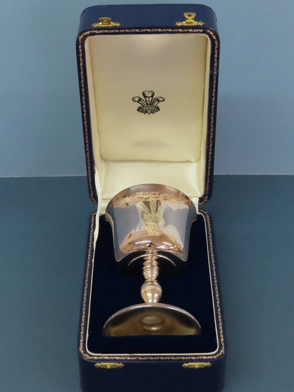Sterling silver goblet commemorating HRH Prince of Wales Investiture, Caernarvon 1969. Limited 609 / - Image 2 of 3
