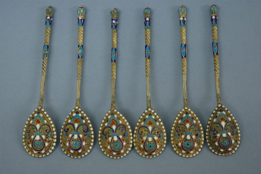 Set of six Russian silver champleve teaspoons with bead and twisted decoration marked 84