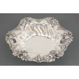 Mauser Sterling Silver Vintage Motif Centerbowl , act. Mount Vernon, NY, 1892-1913, undulating rim