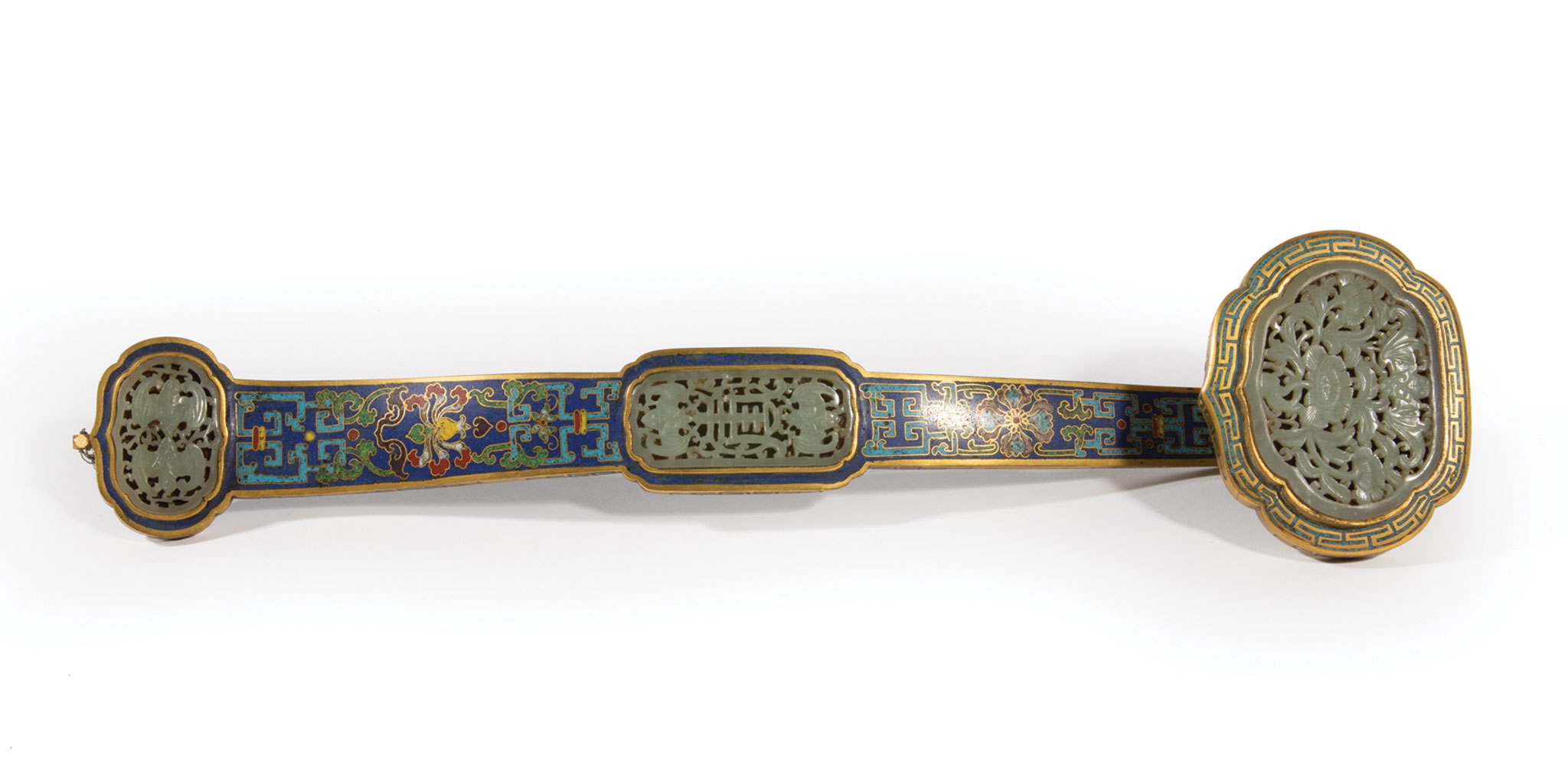 Chinese Pale Celadon Jade Inset Cloisonné Enamel Ruyi Scepter , Qing Dynasty (1644-1911), curved - Image 2 of 4