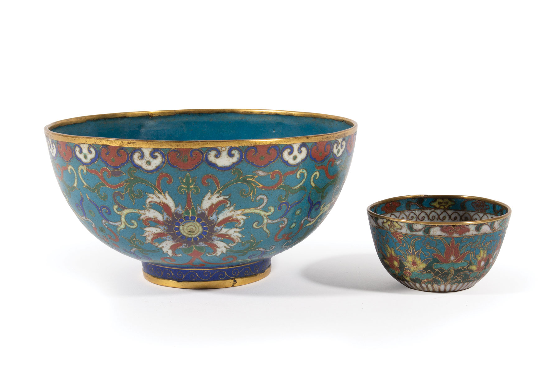 Chinese Cloisonné Enamel Bowl and Cup , Qing Dynasty (1644-1911), bowl exterior decorated with