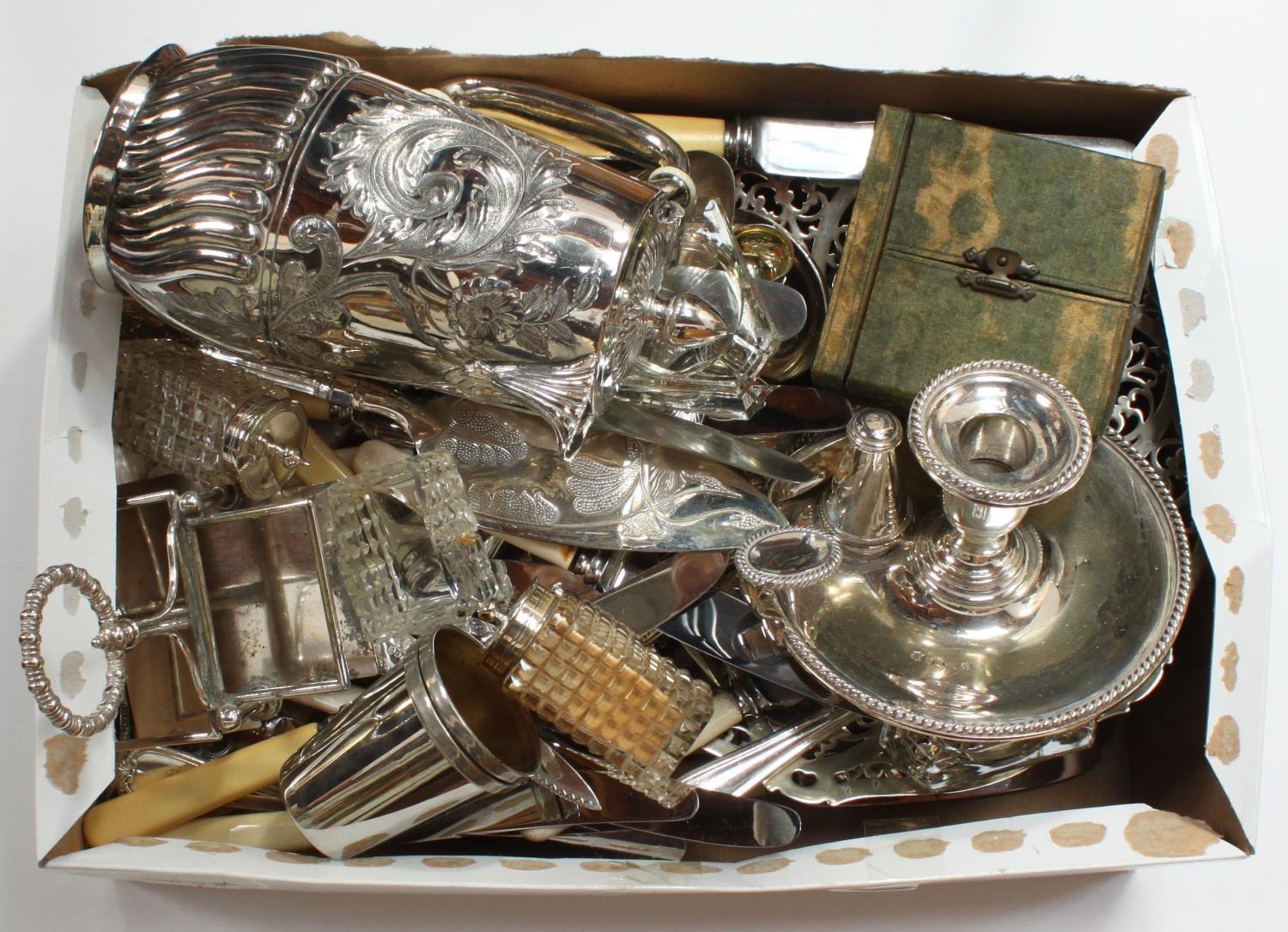 A quantity of assorted silver-plated items including a good amount of mixed flatware, a