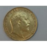 King Edward half sovereign, 1909, obv bare head, rv George & Dragon, weight 3.98g, condition VF.