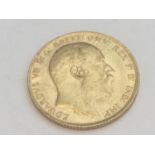 King Edward VII sovereign, 1909, obv bare head, rv George & Dragon, weight 8.0g, condition F.