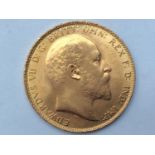 Edward VII Sovereign, 1907, bare head R obv, Geo. & Drag rev, 7.99g, aVF