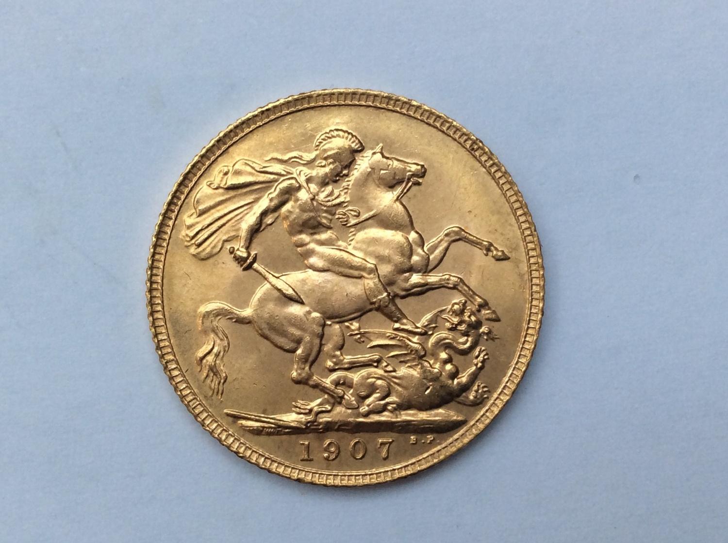 Edward VII Sovereign, 1907, bare head R obv, Geo. & Drag rev, 8.00g, aVF - Image 2 of 2