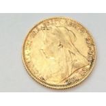 Queen Victoria Sovereign, 1900, Old Veiled Head obv, Geo. & Drag rev, Melbourne MM, 7.96g, F+