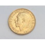 King George V sovereign, 1913, obv bare head, rv George & Dragon, weight 8.0g, condition VF.