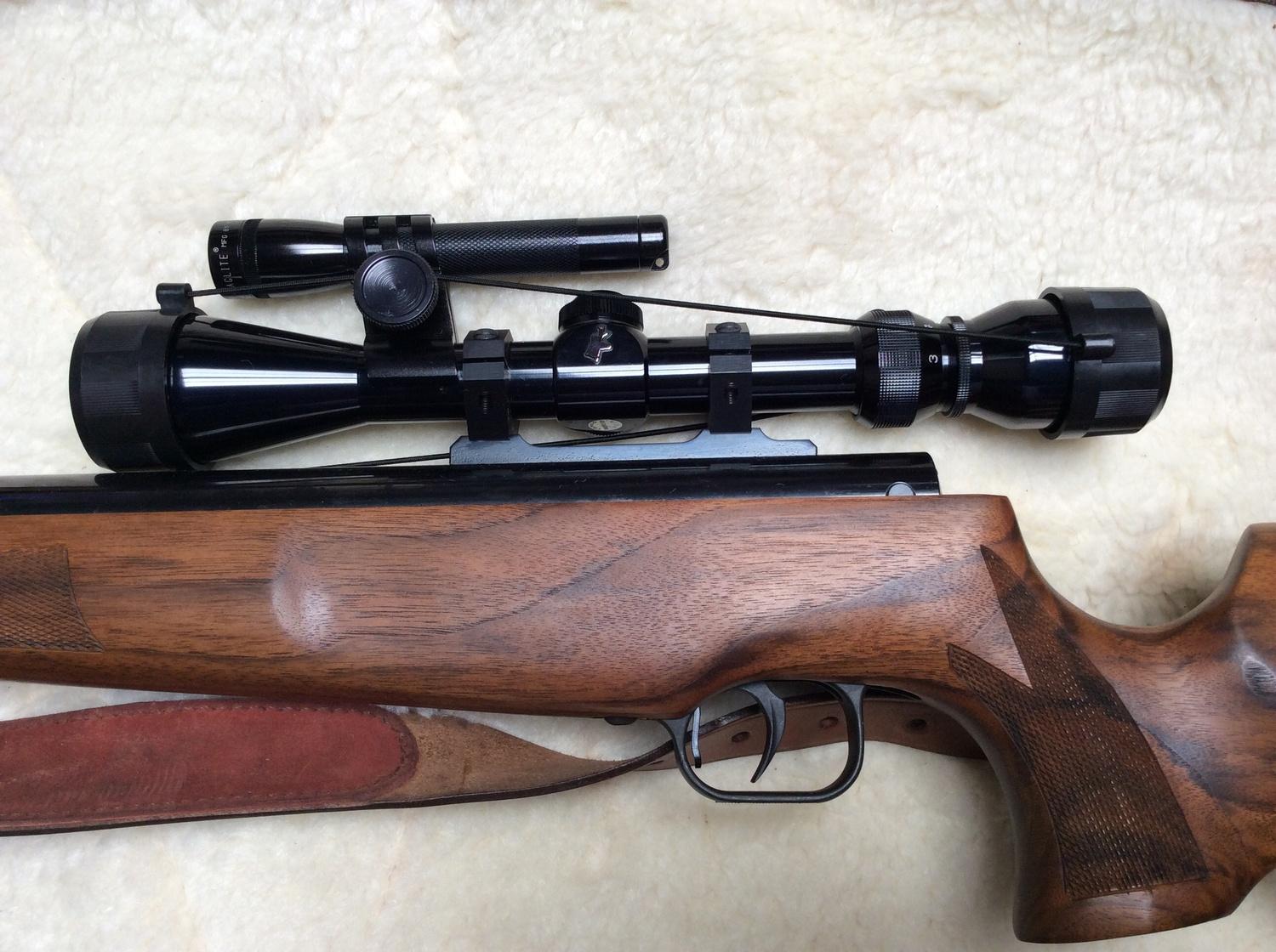 A Theoben SLR-88 .22 air rifle, with under-lever compressing spring loading with five 6-shot - Image 4 of 13