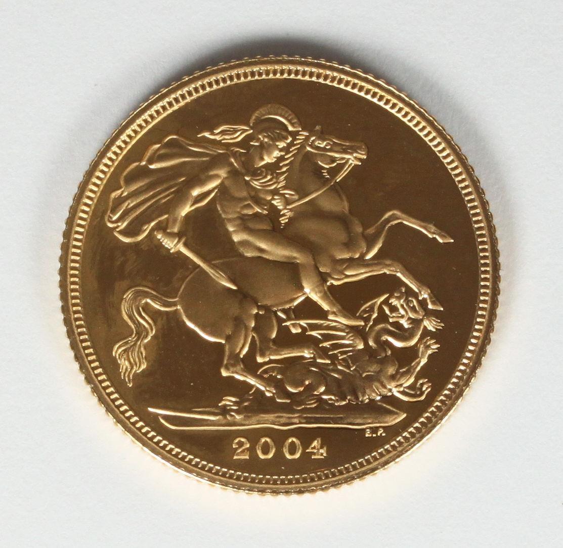 A 2004 22ct gold sovereign, gross weight approximately 8.1g, in plastic capsule