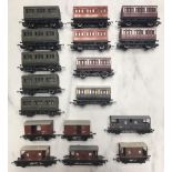 17 Hornby "OO" gauge railway carriages including 4 Ton Brake Wagons & 2 R205 BR 12T brown Ventilated
