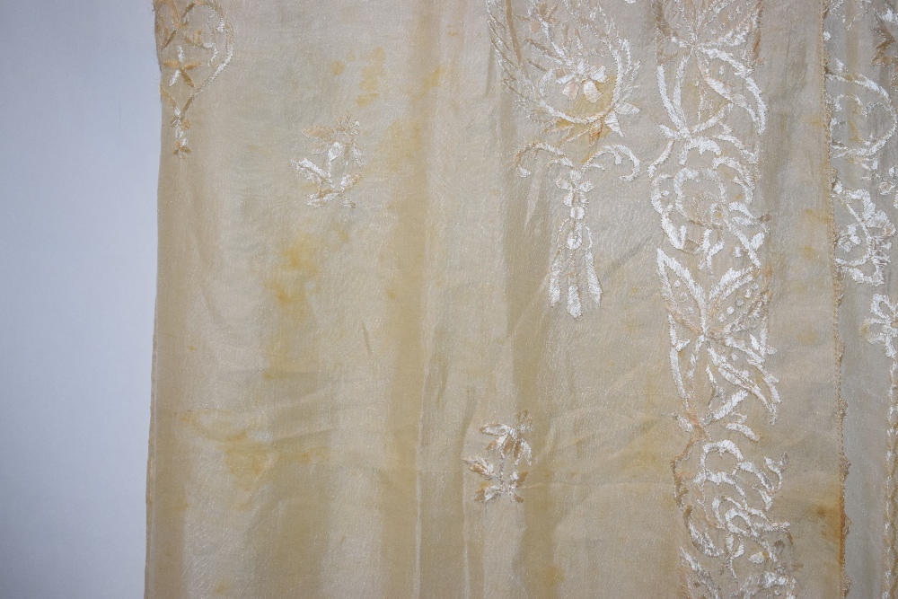 Middle Eastern cream silk Abba, first half 20th century, embroidered in cream floss silk, unlined. - Image 7 of 20