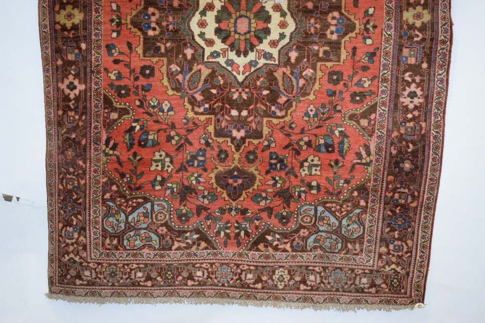 Saruk rug, north west Persia, circa 1930s-40s, 6ft. 8in. X 4ft. 8in. 2.03m. X 1.42m. Slight loss - Image 8 of 10