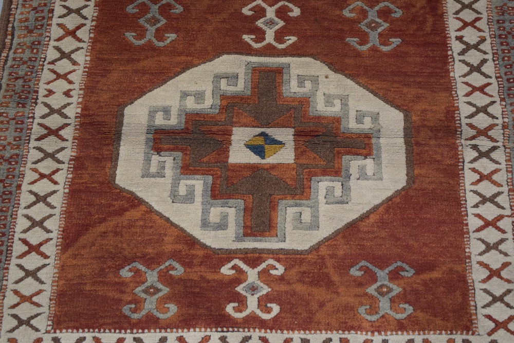 Two Anatolian rugs, the first: Konya kelim, central Anatolia, circa 1940s-50s, 4ft. 11in. X 3ft. - Image 15 of 17
