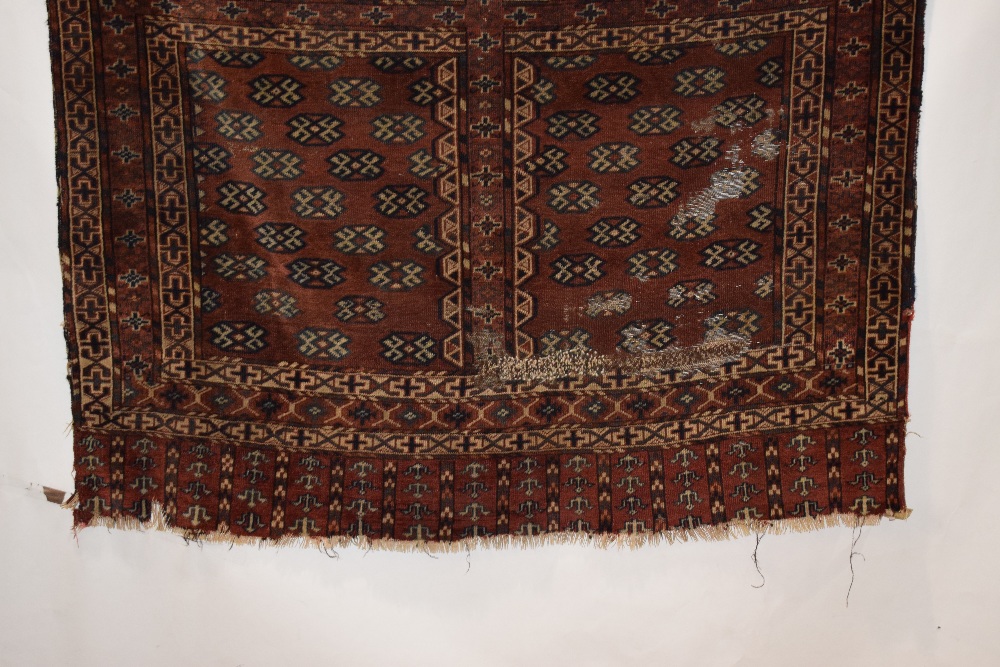 Two rugs: the first: Yomut Turkmen ensi, Turkmenistan, circa 1920s, 5ft. 7in. x 4ft. 7in. 1.70m. x - Image 4 of 16