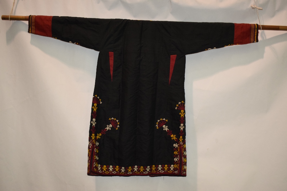 Tekke Turkmen chyrpy (woman's robe), Turkmenistan, circa 1930s, 39in., 100cm. Length of back from - Image 6 of 6