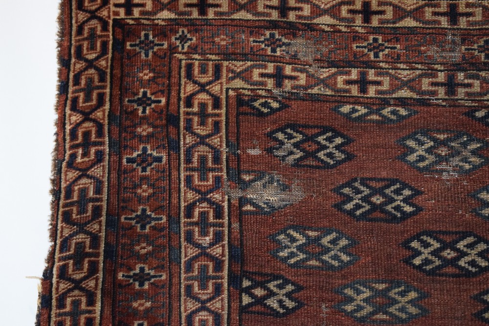 Two rugs: the first: Yomut Turkmen ensi, Turkmenistan, circa 1920s, 5ft. 7in. x 4ft. 7in. 1.70m. x - Image 8 of 16