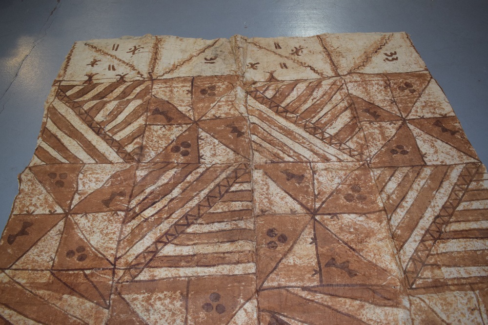 Large Tonga ngatu (tapa cloth), Polynesia, late 19th/early 20th century, 13ft. 6in. x 6ft. 4.12m. - Image 3 of 7