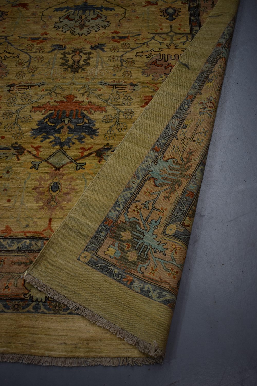 Ushak design carpet of modern production, 8ft. 7in. x 6ft. 4in. 2.62m. x 1.93m. - Image 9 of 10