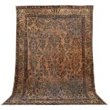 Antique Lilihan Carpet