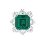 Exceptional Emerald and Diamond Ring