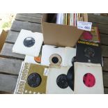 Records : 80+ UK issue Soul 45's in box inc inc Ga