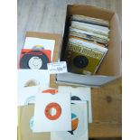 Records : 80+ Soul 45s nice lot includes some demo