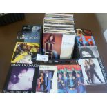 Records : 70+ 1970's/80's singles 7" - all in pict